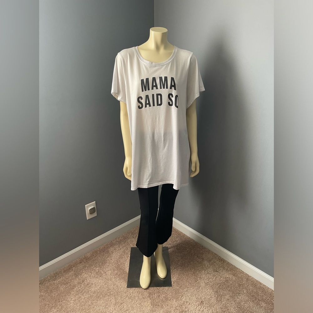 TORRID size 4x white graphic tee.